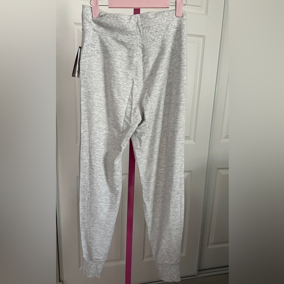 Shape French Terry Joggers - Picture 5 of 9